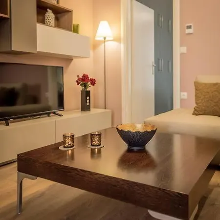 Апартаменты Eva's Glamorous #mitropoleos61 Салоники